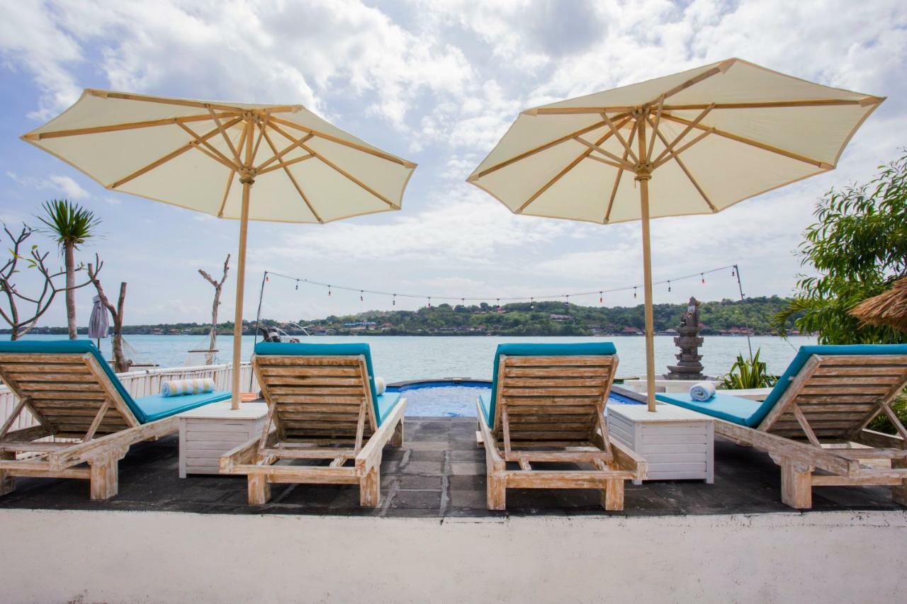 The Waterfront Beach House Lembongan Eksteriør billede