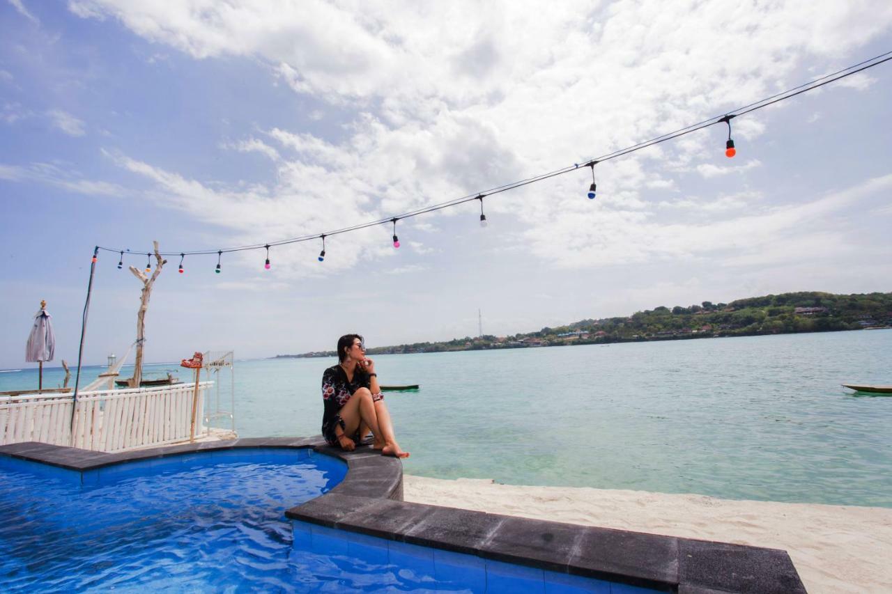 The Waterfront Beach House Lembongan Eksteriør billede