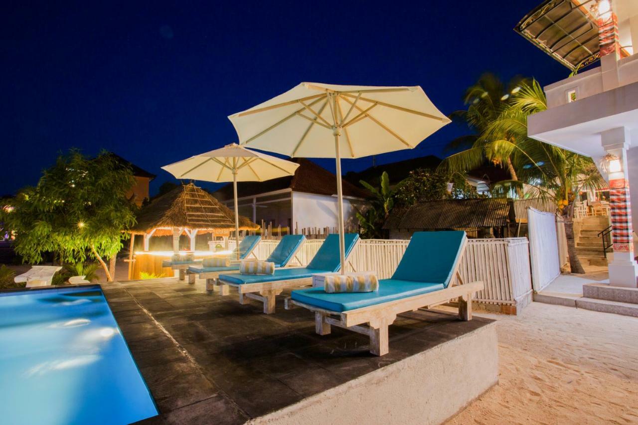 The Waterfront Beach House Lembongan Eksteriør billede